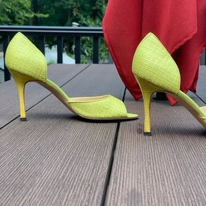 Manolo Blahnik Astutado Green Peeptoe Heels